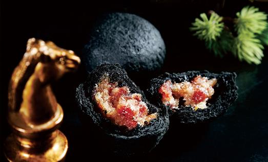 黑金炭烧云腿月饼